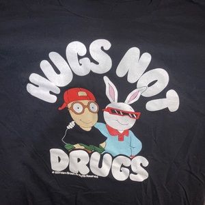 💊🍸 ARTHUR by Marc Brown | Vintage “HUGS NOT DRUGS” T-Shirt ‘90s Kid Rare! 🥃🚬
